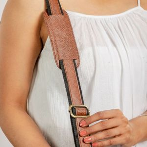 Premium Custom Designer Genuine <b>Leather</b> Gym Duffel <b>Bag</b> Cow Hide <b>Leather</b> High Quality Wholesale Travel Messenger <b>Bags</b> - Product Image 4