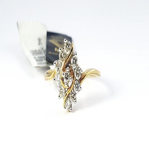 Bague légère en or 14 carats pour femme, bijou élégant en or jaune, idéal pour mariage, mode féminine, cadeau tendance - Product Image 5