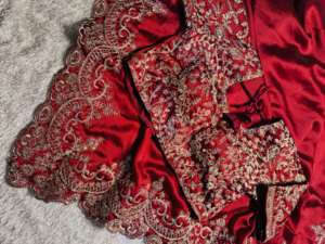 Exclusivo Sari de Seda Rangoli con Diseño de Diseñador y Blusa Elegante, Estilo Étnico Moderno, Última Tendencia India, Ropa de Fiesta Modesta para Mujer - Product Image 6