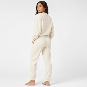 Conjunto Deportivo de Felpa para Mujer de Alta Calidad, Sudadera con Capucha y Pantalones Deportivos con Puños Acanalados y Cintura Elástica para Uso Diario - Product Image 3