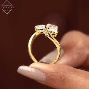 Anillo de Diamantes con Dos Piedras en Forma de Pera, Corte Esmeralda, Oro Amarillo, Banda Abierta, Joyería de Compromiso, Regalo para Mujer, Diseño de Lujo - Product Image 2