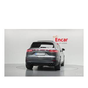 Porsche Cayenne 3.0 2024 con Caja de Cambios Automática, 179.098 km, Asientos de Cuero, Cámara Trasera, Volante a la Izquierda - Product Image 4