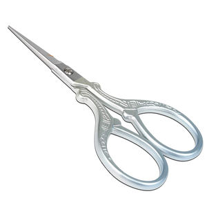 Tijeras de Bordado de Alta Calidad con Hojas Afiladas de Acero Inoxidable, Tijeras Pequeñas con Punta Fina para Coser y Bordar - Product Image 2