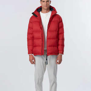 Chaqueta Acolchada Roja para Hombre, Chaqueta Térmica con Burbujas, Resistente al Viento y con Cremallera Resistente, Logotipo Personalizado OEM - Product Image 2