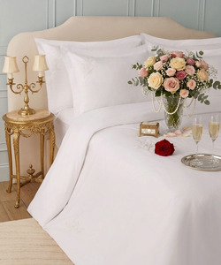 Quang Thanh Embroidery Custom White Pretty Flowers Classical Style 250TC <b>Bedding</b> <b>Sets</b> Machine-washable Duvet Cover Pillowcases - Product Image 4