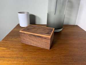 Luxury Glossy Lacquer Wood Watch Sunglasses Box with Skylight Window European American Executive Desktop Organizer Case - Product Image 2