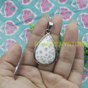 Colgante de Larimar Rosa en Forma de Pera, Plata de Ley 925, Joyería Hecha a Mano, Piedra Preciosa Natural, Regalo de Piedra Curativa para Mujeres, Hombres y Hermanas - Product Image 3