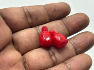 Perles en verre en forme de bonbons avec surfaces scintillantes, idéales pour la fabrication de bijoux, les artisanat, les accessoires, la broderie et la décoration - Product Image 4