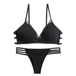 Ensemble de bikinis pour femmes avec coussinets amovibles, personnalisables, tissu de haute qualité et décoré - Product Image 1
