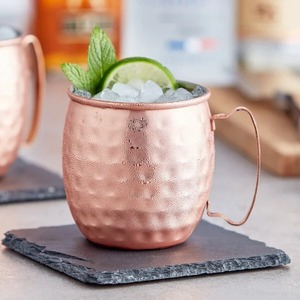 Mug en cuivre poli avec poignée dorée de luxe, mug réutilisable en métal, intérieur en acier inoxydable, mug en cuivre moderne, tasse en cuivre - Product Image 4