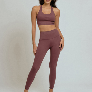 Conjunto de Yoga para Mujer de Tela Suave para Uso en Exteriores, Conjunto de Yoga Casual para Mujer al por Mayor, Nuevo Diseño, Conjunto de Yoga para Mujer de la Mejor Calidad - Product Image 1