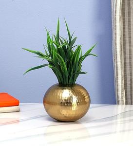 Florero Decorativo de Metal Premium para Exhibición en Mesa, Adorno Interior Contemporáneo para Hogares y Eventos - Product Image 4