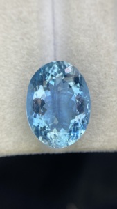 Piedra preciosa suelta de aguamarina natural certificada, de color superior, talla ovalada, con buen brillo, de 9.20 quilates, para joyería. - Product Image 3