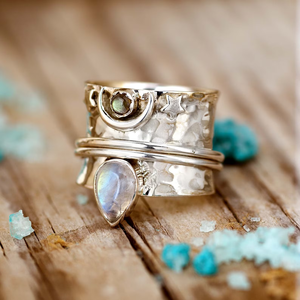 แหวนมูนสโตนสีรุ้ง แหวนเงินมูนสโตนธรรมชาติ เครื่องประดับอัญมณีสไตล์โบโฮ - Product Image 2