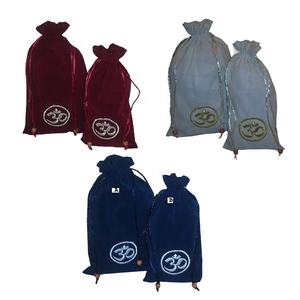 Emballage de bijoux de mariage avec logo personnalisé Sac cadeau recyclable en velours Fermeture à cordon Sérigraphie Boucles d'oreilles Bagues Style tendance - Product Image 1