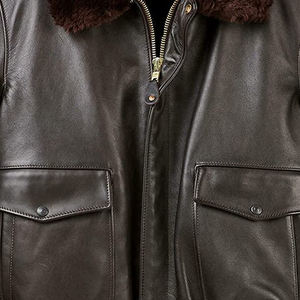 Hochwertige Braune Piloten-Fliegerjacke aus Kuhleder mit Stehkragen und Kapuze, Wasserdicht, Schnelltrocknend, Atmungsaktiv, Stylisch, High-Street Herrenjacke - Product Image 3