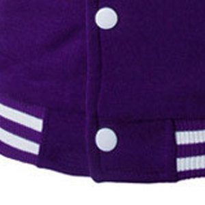 Veste universitaire pour homme de couleur violette avec manches blanches et broderie du logo, col montant, coupe classique, vêtement d'automne - Product Image 3
