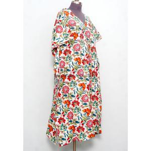 Caftán de algodón puro suave con estampado floral, caftán largo, vestido caftán para futuras mamás, ropa de playa, ropa de dormir, cómodo para uso diario. - Product Image 3