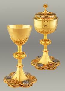 Traditional Metal Chalice And Ciborium <b>Set</b> For Sacred Worship Ceremonies With Decorative Religious Engraving And Fine Finish - Product Image 6