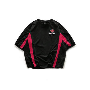 เสื้อฟุตบอลอเมริกันตาข่ายสำหรับผู้หญิง พิมพ์ลายแบบ Sublimation เต็มตัว  พร้อมสกรีนชื่อและหมายเลขตามสั่ง ผลิตจากโพลีเอสเตอร์ สำหรับทีม  รับผลิตแบบ OEM และ Private Label จำนวนมาก - Product Image 4