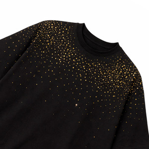 เสื้อยืดผู้ชายไซส์ใหญ่สุดหรู สีเหลือง ประดับด้วยเพชรเทียม ผู้ผลิตเสื้อผ้าสตรีทแวร์ผ้าฝ้าย รับผลิตตามสั่ง ขายส่งจำนวนมาก รับผลิตแบบ OEM - Product Image 4