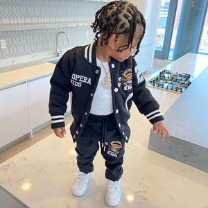 Chaqueta Varsity con diseño de logotipo personalizado para niños, conjunto de dos piezas de chaqueta Varsity y pantalones deportivos unisex, conjunto deportivo para niños pequeños - Product Image 5