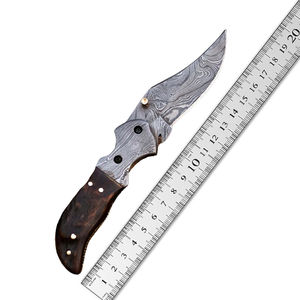 Cuchillo de Damasco Hecho a Mano, Herramienta de Bolsillo Multiusos para Exteriores con Diseño Compacto, Cuchillo de Bolsillo de Damasco - Product Image 6