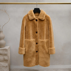 Abrigo Largo de Piel Sintética de Camello para Mujer con Cuello Vuelto y Cierre de Botones, Chaqueta Gruesa de Invierno Tipo Teddy - Product Image 1