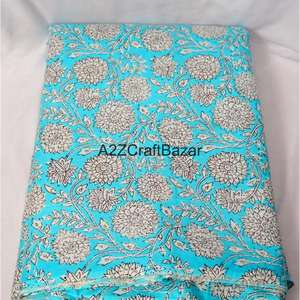 Tela de Algodón Suave y Ecológica con Diseño Floral Estampado a Mano, Ligera y Transpirable para Confección de Ropa de Verano - Product Image 4