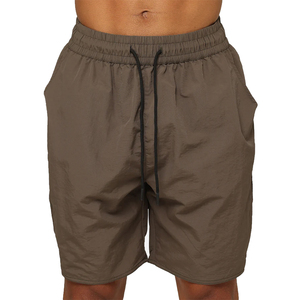 Shorts de sport décontractés en nylon pour hommes, couleur marron foncé, pour l'été, la course à pied et l'entraînement - Product Image 1