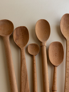 Ensemble de spatules et cuillères en teck artisanal de qualité supérieure, écologiques, en bois de manguier, vaisselle de cuisine personnalisée, fabriquées en Inde - Product Image 6