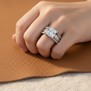 Bague en argent sterling 925 avec diamant moissanite taille princesse 4 carats, bijoux de mode personnalisés pour fiançailles, mariage, anniversaire - Product Image 3