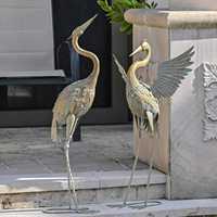 Paire d'oiseaux décoratifs en métal, best-seller, style artistique indien – Élégant accent décoratif pour espaces extérieurs et intérieurs