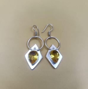 Pendientes de Citrino Hechos a Mano, Pendientes de Citrino Amarillo con Baño de Plata para Mujer, Joyería Colgante para Venta al Por Mayor - Product Image 1