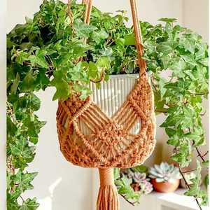 Porte-plante en macramé de haute qualité, fait main, en corde, avec pompons, décoration intérieure pour salon - Product Image 1