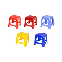 Tabouret à rayures au design moderne, durable, léger, en plastique écologique, empilable, pour salon, maison, appartement
