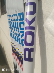 Palo de Hockey Deportivo Profesional de Alta Calidad, 100% Fibra de Carbono, para Competencia al Aire Libre, Personalizable, Compo Roku Hockey - Product Image 3