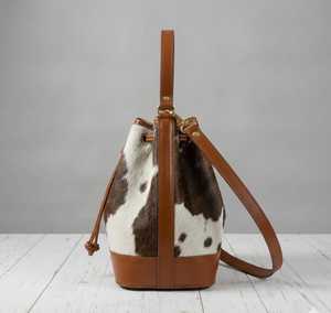 Sac seau hobo unisexe en cuir imprimé vache grande capacité avec fermeture éclair, poignée souple, style vintage, sac à bandoulière - Product Image 6