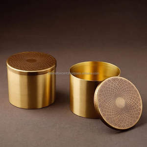 Recipientes cilíndricos de acero inoxidable de alta calidad, personalizados, con acabado cepillado, grabados a mano, para almacenamiento de especias, con tapa abatible, ideales para regalos. - Product Image 4