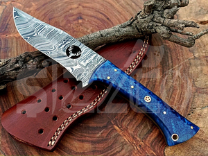 มีดล่าสัตว์เหล็กดามัสกัสแบบ OEM พร้อมด้ามเรซิ่น ใบมีดคงที่ สำหรับตั้งแคมป์ กิจกรรมกลางแจ้ง และพกพาประจำวัน พร้อมปลอกหนัง - Product Image 4