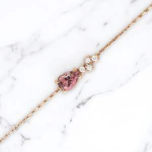 Bracelet délicat en tourmaline unique, argent sterling 925 plaqué or 14 carats, bijou raffiné, cadeau pour elle - Product Image 1