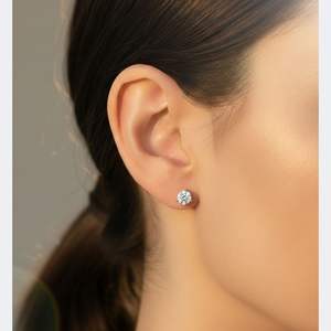 Boucles d'oreilles classiques à 3 griffes rondes 3.00CTW - Product Image 6