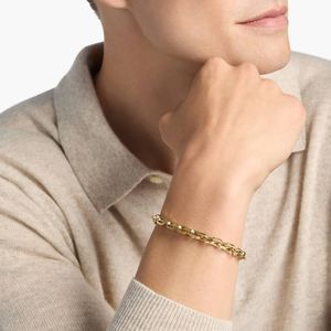 Pulsera de Oro Facetada Pequeña de 8 Pulgadas para Hombre en Oro Amarillo - Product Image 2