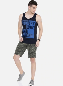 Camiseta sin mangas negra para hombre con estampado azul, cuello redondo, estilo casual - Product Image 5