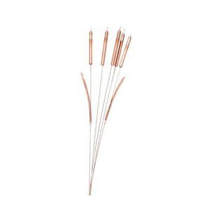 Piquets de jardin en métal finition cuivre avec cannelures fines et design décoratif moderne pour la décoration intérieure et extérieure du jardin - Product Image 1