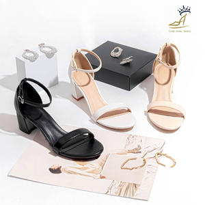 Premier Export Meilleure Vente Sandales Femme Basiques à Talons Carrés de 5 cm en Satin PU avec Bride Cheville, Fabrication Vietnamienne ODM OEM - Product Image 5