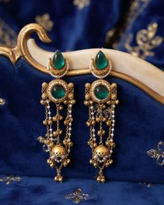 Pendientes de Lujo para Mujer, Diseño Indio Cachemirí, Chapados en Oro, Estilo Étnico Geométrico Tradicional, Largos, con Cristales y Pedrería, para Novia - Product Image 1