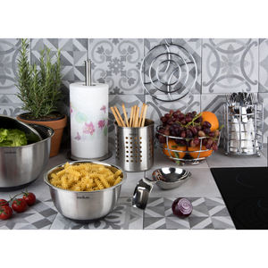 Tazón de Acero Inoxidable Excelsa con Base Antideslizante, Acabado Plateado Elegante - Product Image 3