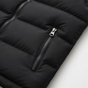 Chaleco Acolchado con Capucha para Hombre, Negro, Cierre de Cremallera, Cortavientos, Estilo Urbano, Invierno, Corte Holgado, Relleno de Poliéster, Logotipo Frontal - Product Image 6