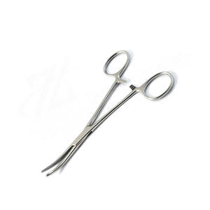 Ensemble de pinces hémostatiques manuelles professionnelles en acier inoxydable, fabricant d'instruments chirurgicaux au Pakistan - Product Image 1